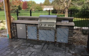 OUTDOOR GRILL AREA